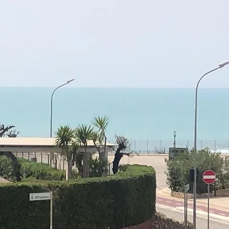 Residence Romeo Marina di Ragusa Buitenkant foto