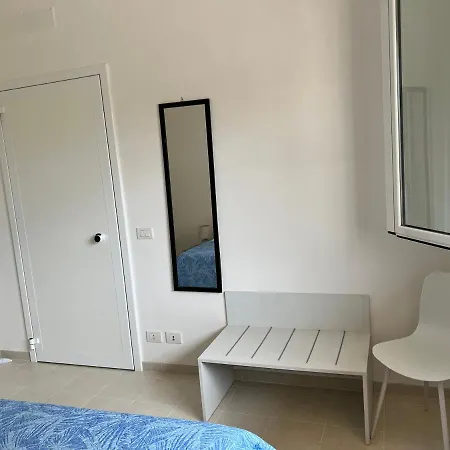Residence Romeo Marina di Ragusa Buitenkant foto